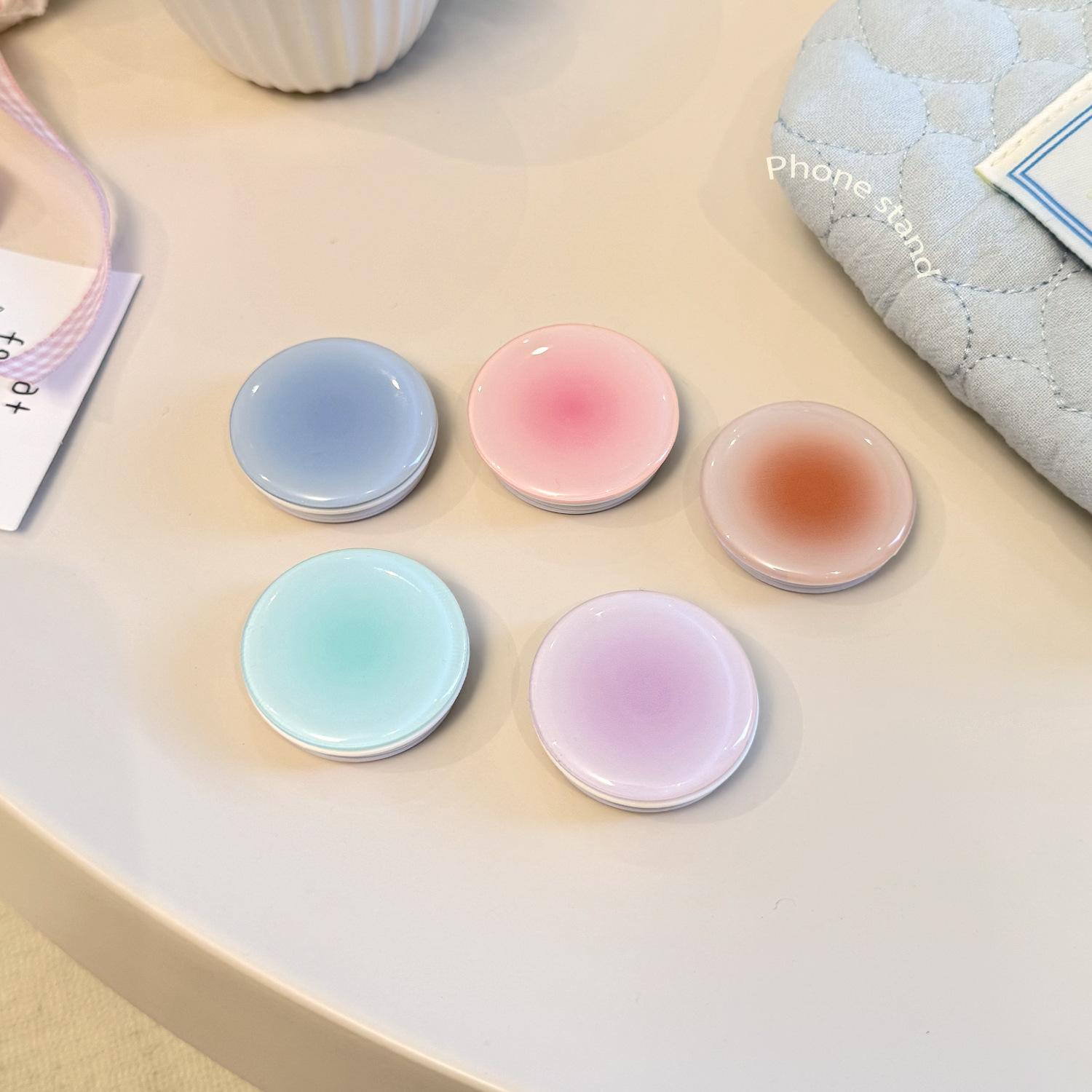 インスタ映え グラデーション スマホグリップホルダー 背面粘 - Mobile Pedestal Cabinet のレビューと価格